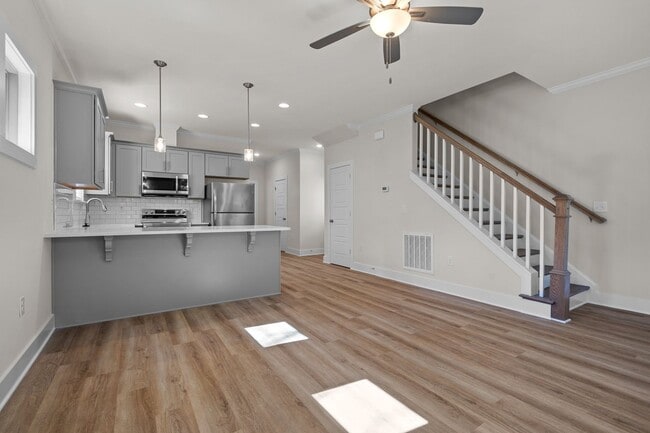 Foto del edificio - Modern amenities meet Cozy charm!  3 Bedroom, 2.5 Bath, New Construction - Pet Friendly!