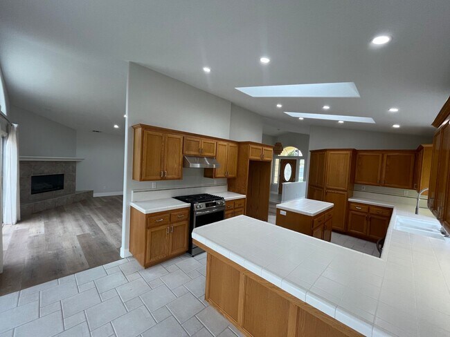 Foto del edificio - 2825 Cathedral Ln