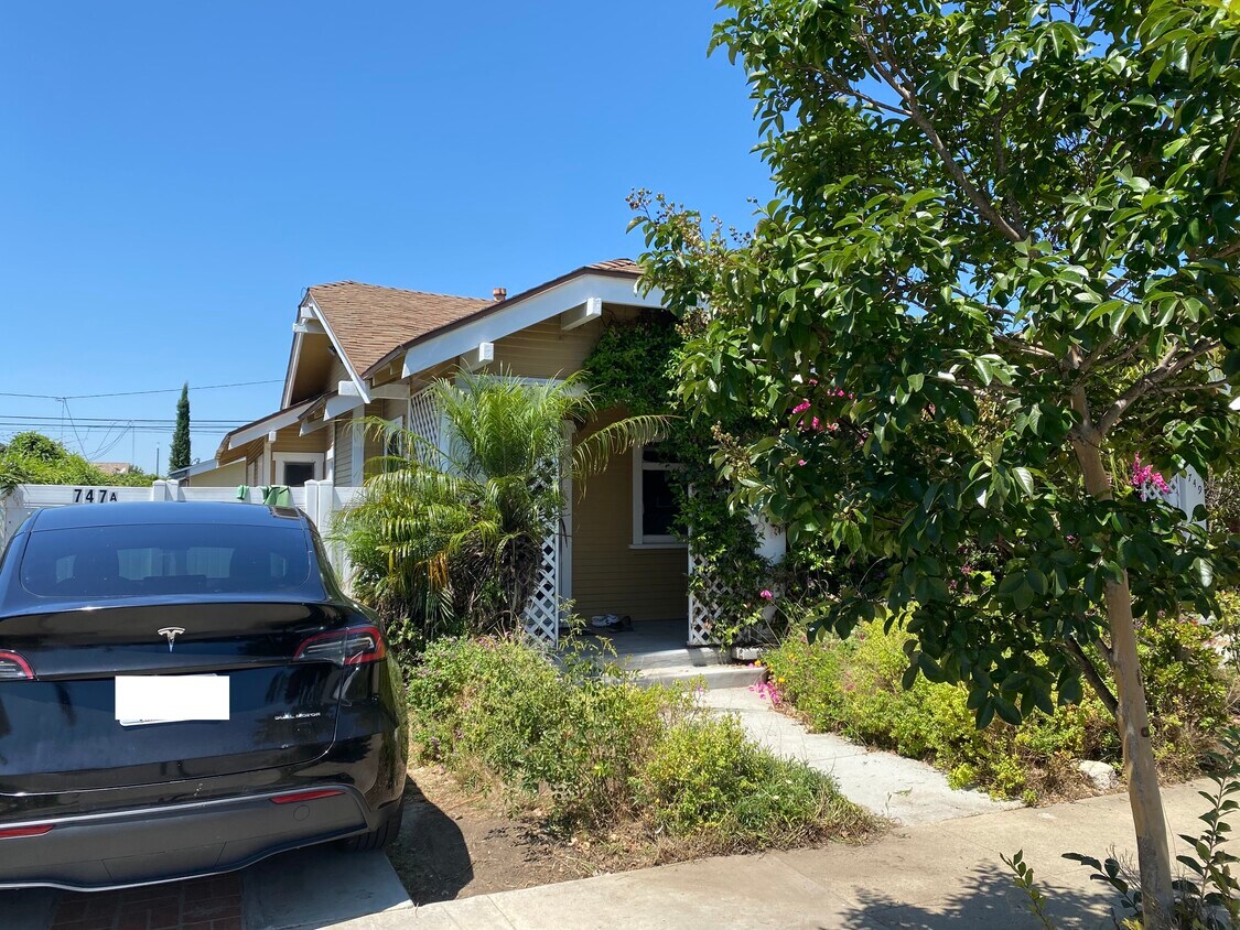Primary Photo - 747 Ohio Ave