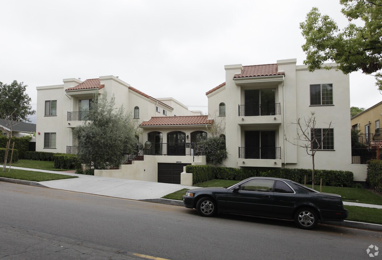 Primary Photo - Verdugo Springs