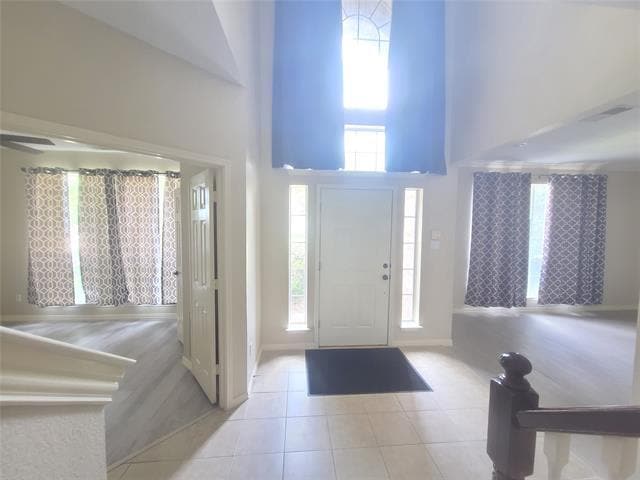 Building Photo - 7509 Avalon Dr