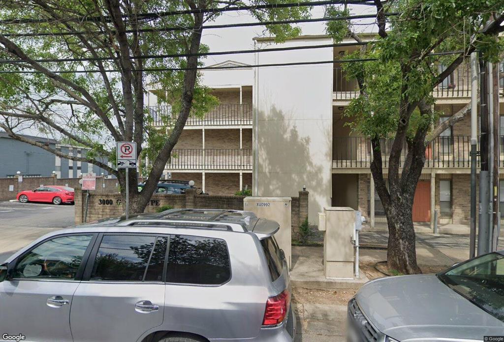 Building Photo - 3000 Guadalupe St