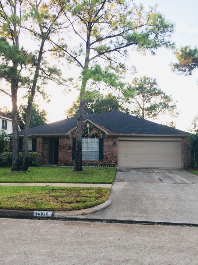 Foto del edificio - 14518 Cypress Green Dr