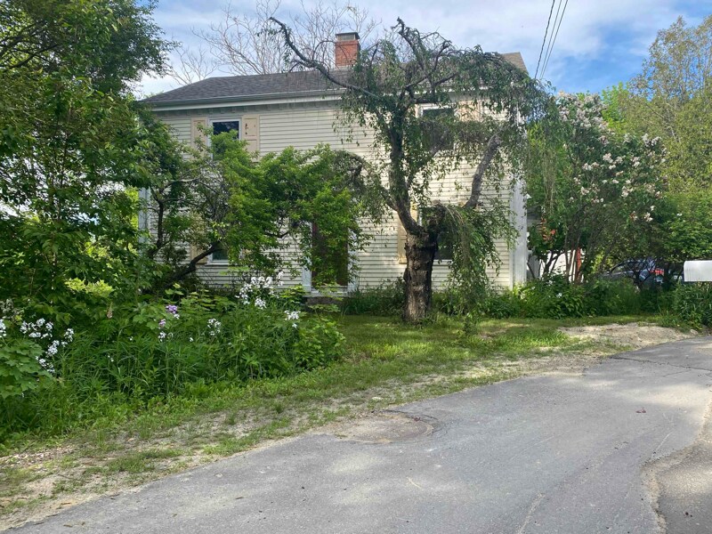 Primary Photo - 22 Pump St
