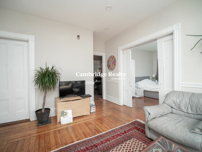 Foto del edificio - 318 Beacon St