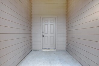 Building Photo - 14220 Dream Rd