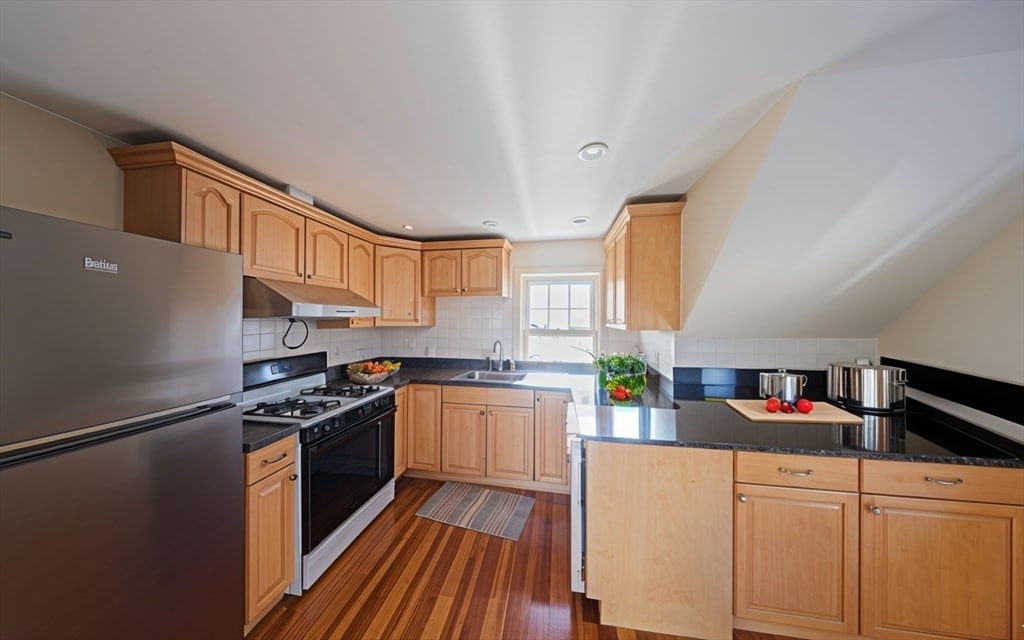 Photo - 99 Glenville Ave (Boston, MA)