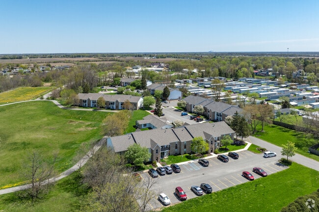 99 Misty Glen Ln - Misty Glen Apartments