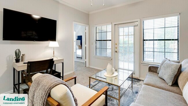 Foto del edificio - 165 Forestbrook Dr