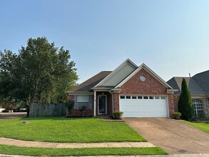 Building Photo - 1098 Breezy Valley Dr