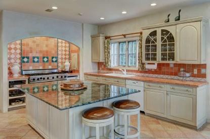 Building Photo - 39 Pheasant Close E