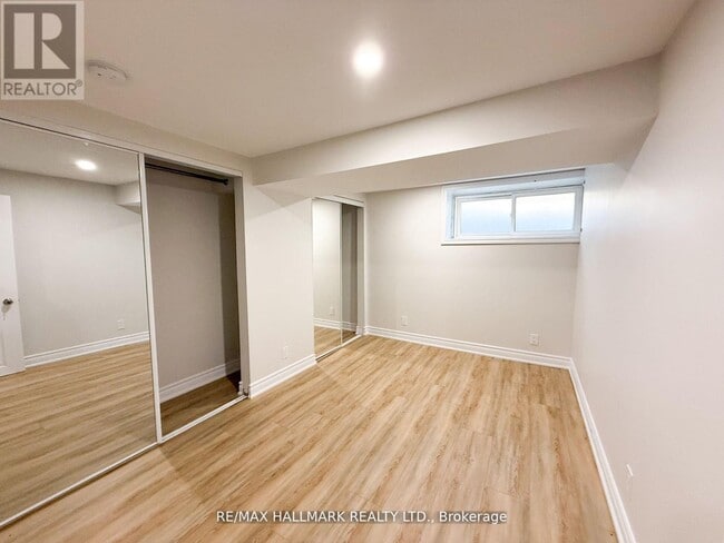 Building Photo - 82 Norden Crescent