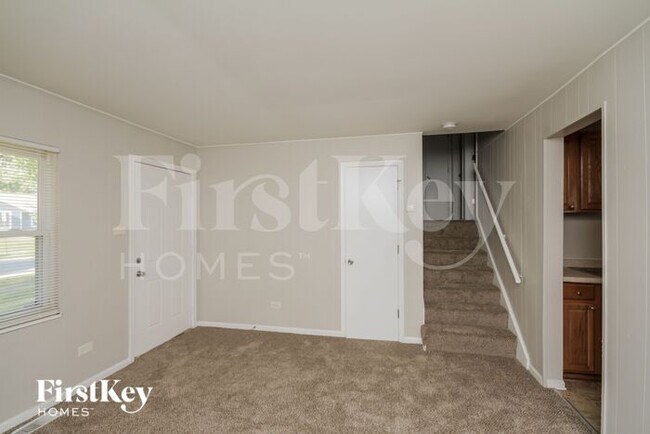 Building Photo - 4443 Ascot Court