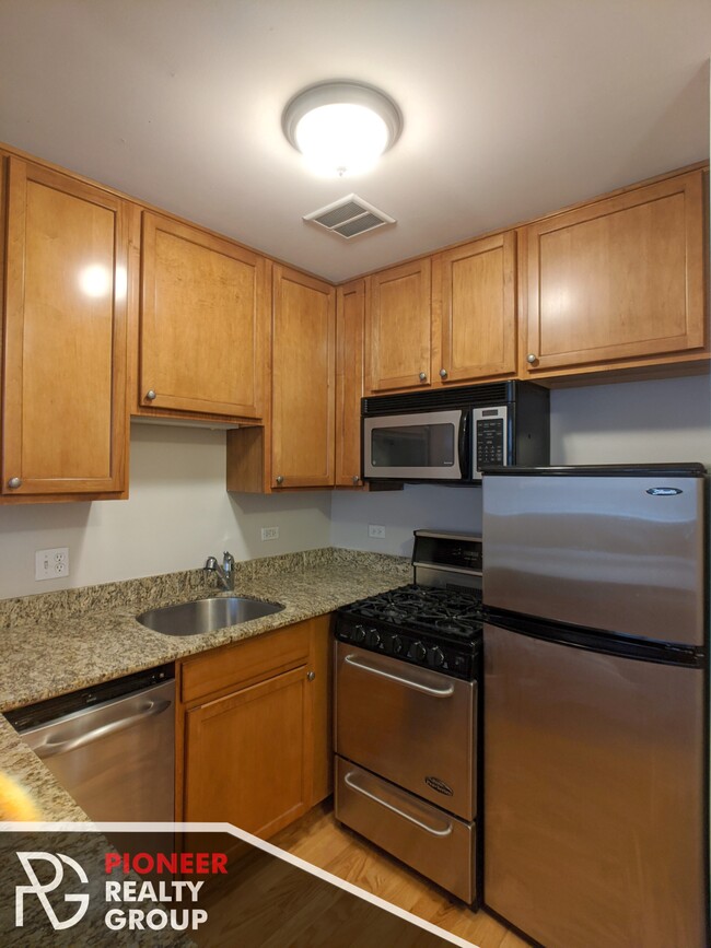 Foto del edificio - 626 W Wrightwood Ave