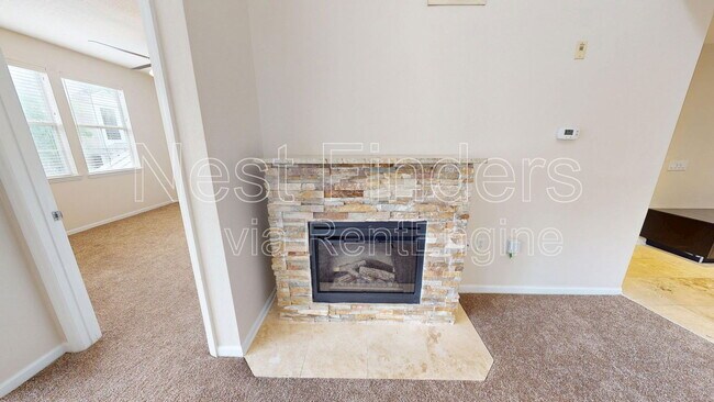 Foto del edificio - 8550 Touchton Rd