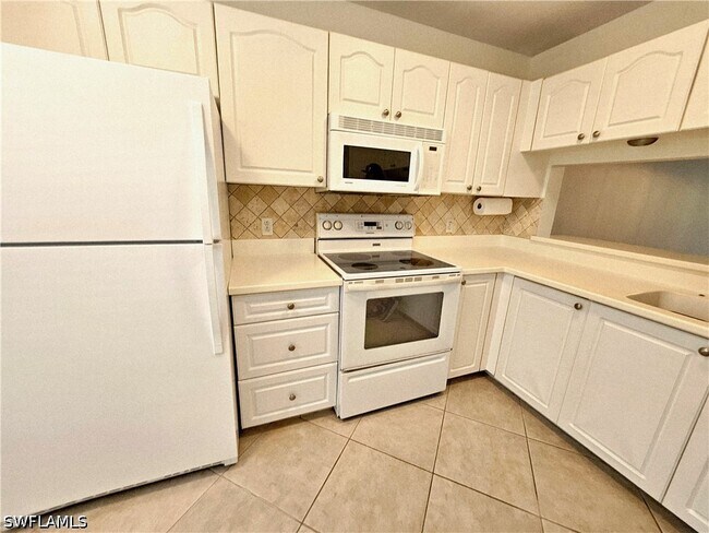 Building Photo - 3001 Sandpiper Bay Cir