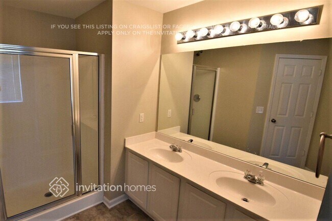 Building Photo - 4345 Savannah Dr