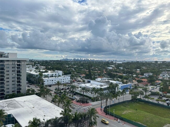 Building Photo - 9341 Collins Ave