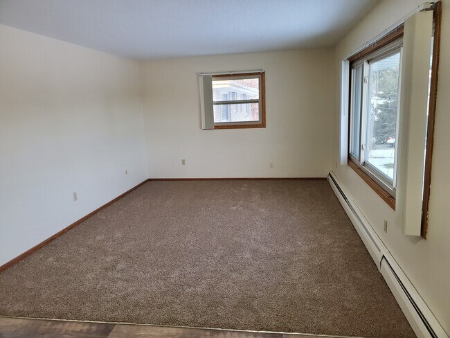 Foto del edificio - 2M