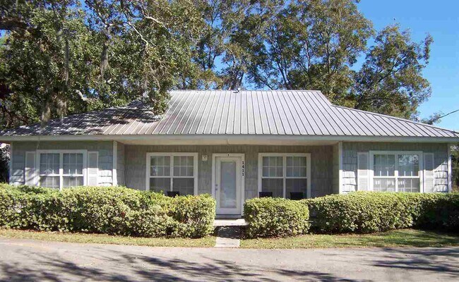 Building Photo - 1419 Glenda Dr