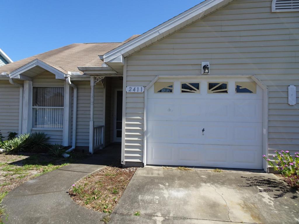 Primary Photo - 2411 Talmadge Dr