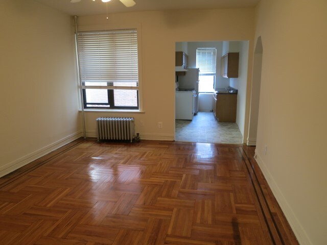 Foto principal - 6901 Narrows Ave