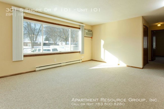 Building Photo - 2 bedroom in Winsted MN 55395