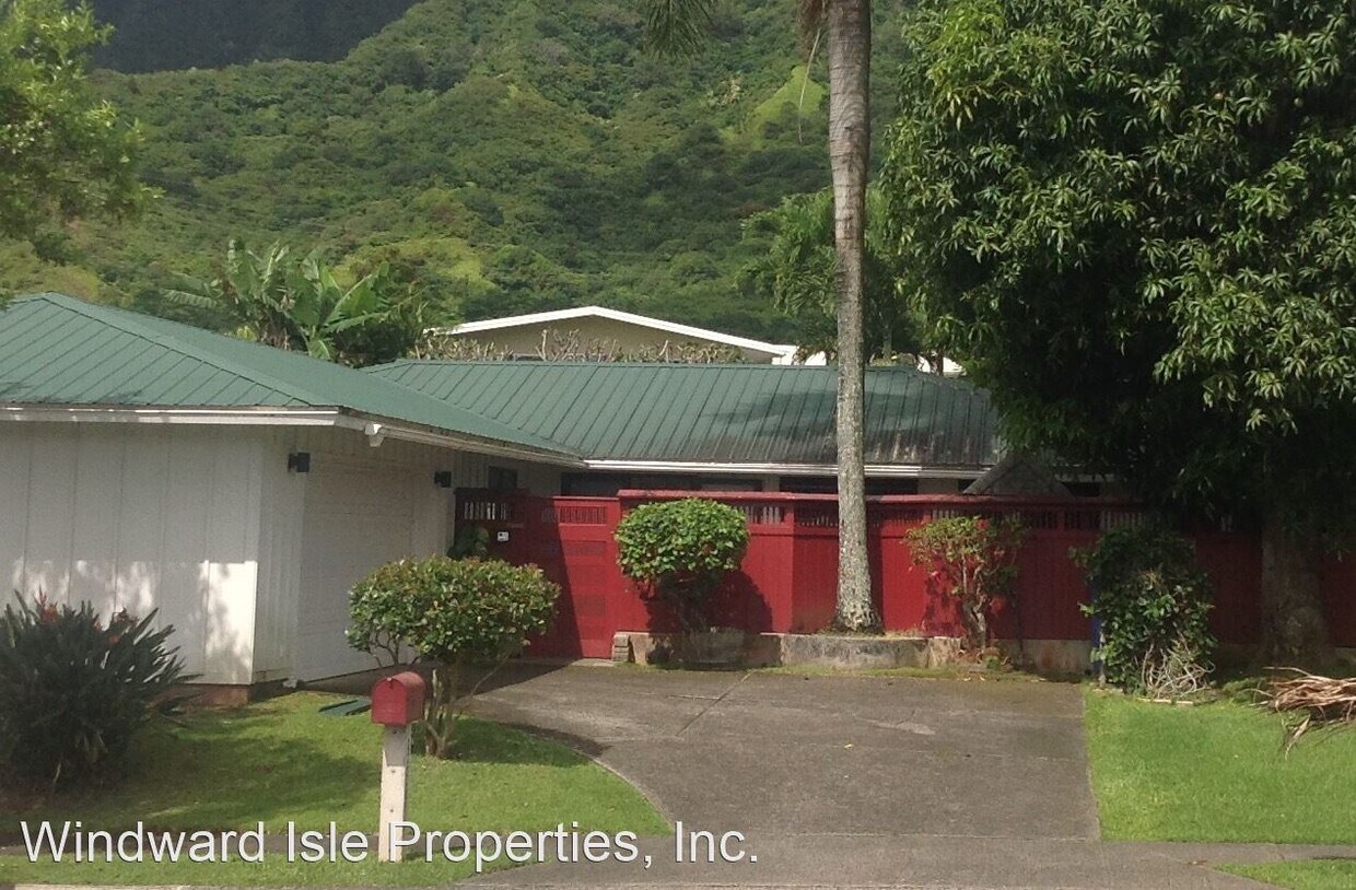 Primary Photo - 3 br, 2 bath House - 956 Lunahelu Street