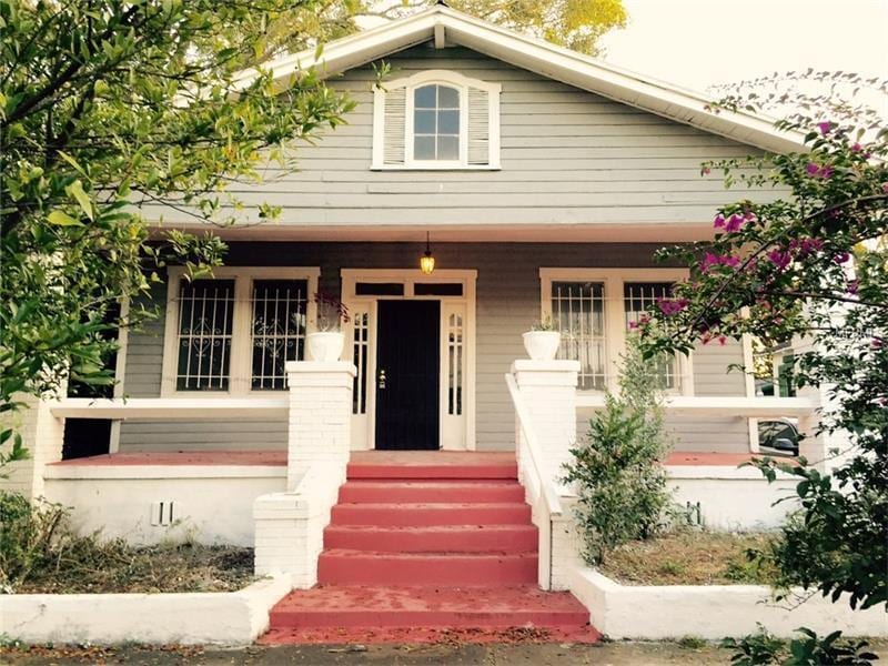 West Tampa Bungalow - Near UT & Downtown - West Tampa Bungalow - Near UT & Downtown