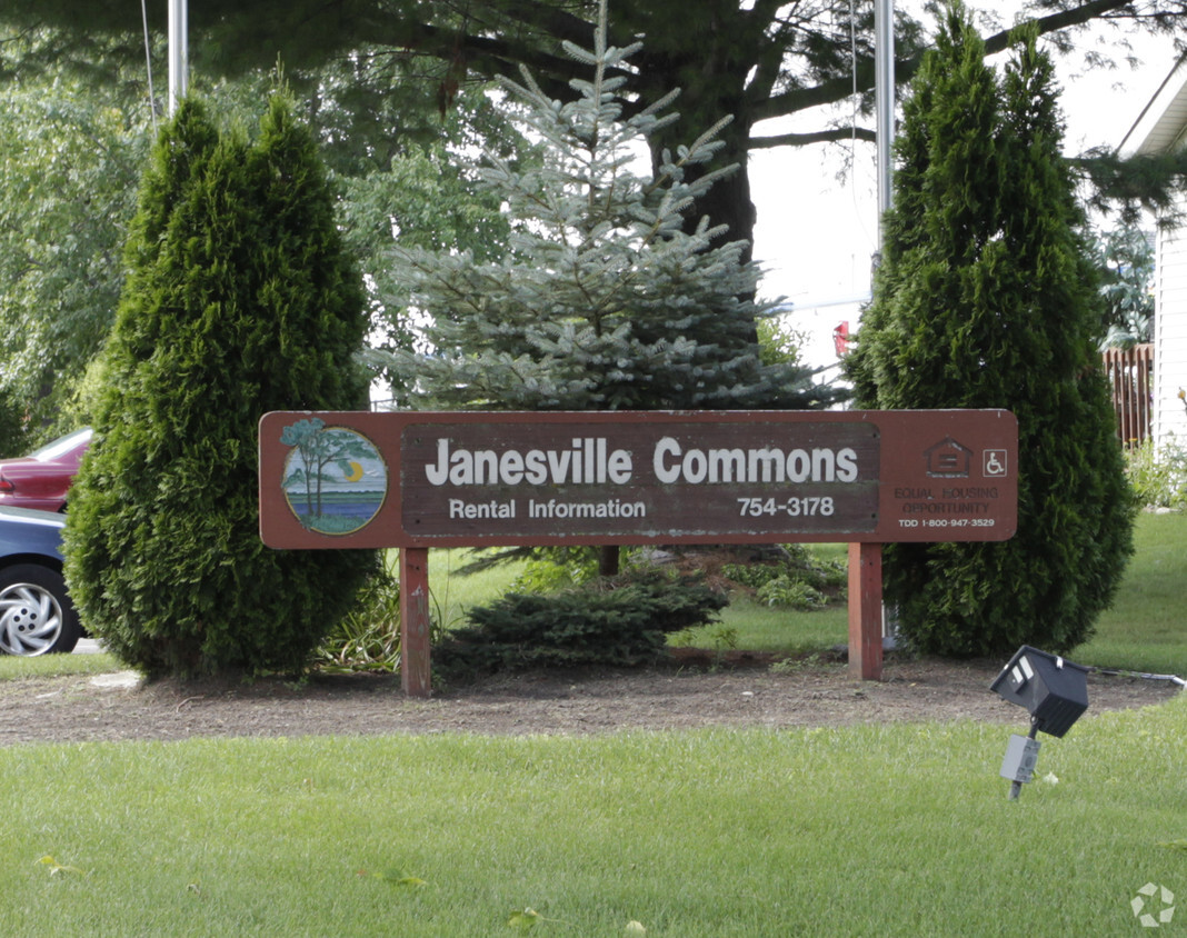 Foto del edificio - Janesville Commons Apartments