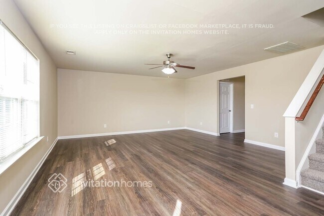 Building Photo - 4104 Vershire Ave