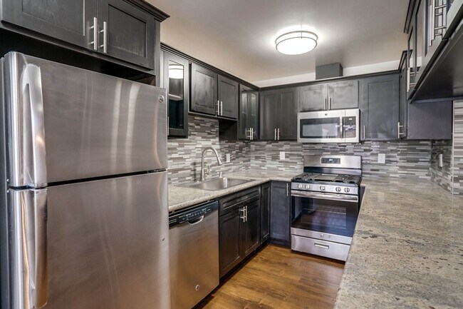 Foto del interior - 3638 W 113th St