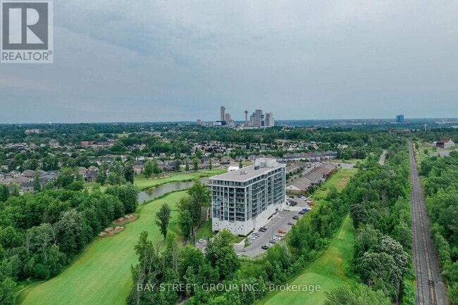 Photo du bâtiment - 7711 Green Vista Gate