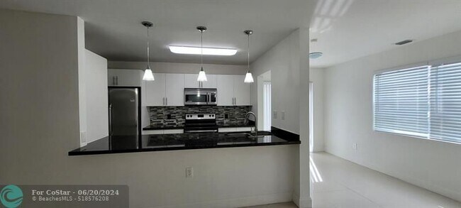 Building Photo - 15275 SW 107th Ln