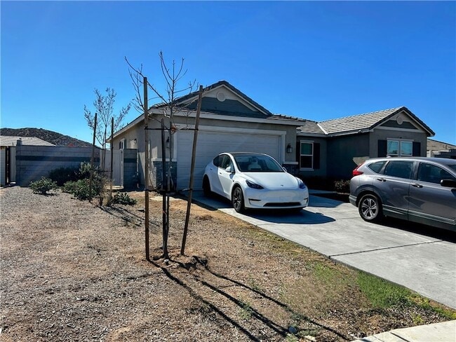 Building Photo - 27961 Via Cholula