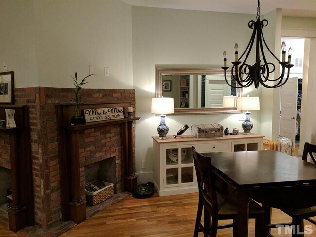 Foto del edificio - 605 Elm St