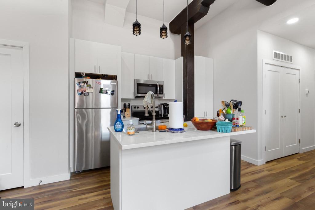 Foto principal - 2045 Trenton Ave