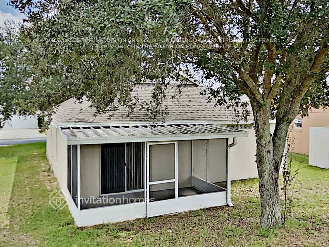 Foto del edificio - 341 Rollins Dr