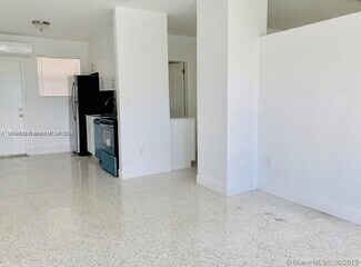 Building Photo - 150 NW 78th St
