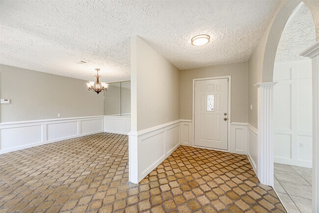 Foto del edificio - 102 Butlers Ct