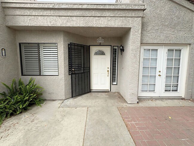 Building Photo - 3 Bedroom Rancho Cucamonga Condo