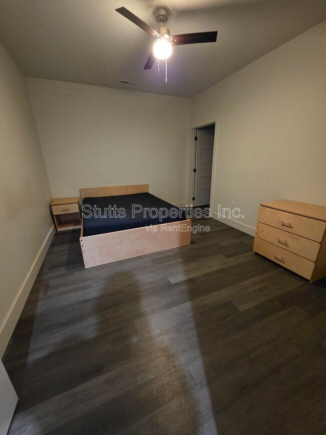 Foto del edificio - 310 Cypress Mill Rd