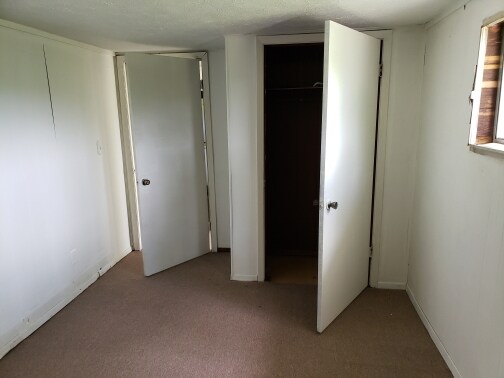 Building Photo - 391 Chestnut Ridge Rd