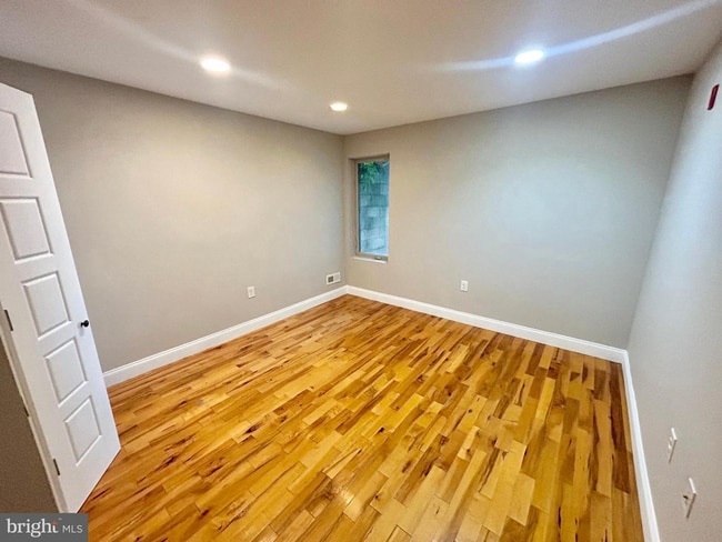 Photo - 439 Wiota St Apartment