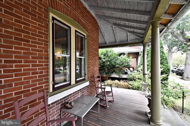 Foto del edificio - 365 2nd Ave