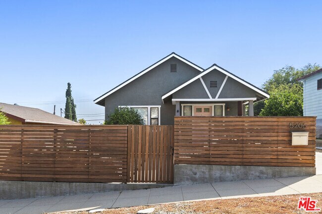 Building Photo - 5206 Almaden Dr