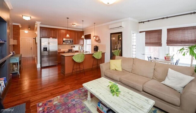 Foto del edificio - 1 br, 1 bath Townhome - 2024 Spruce Street 5
