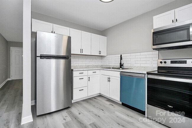 Building Photo - 761 Rain Pl Ct