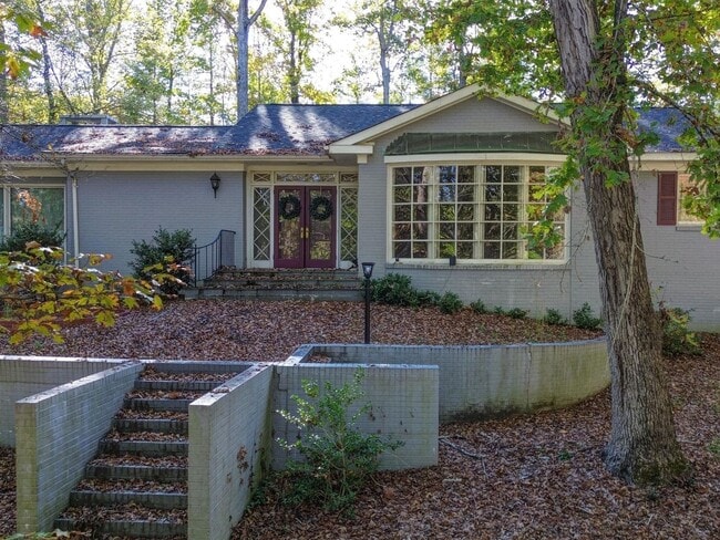 Building Photo - 3 Bedroom/3 Bath home for rent
