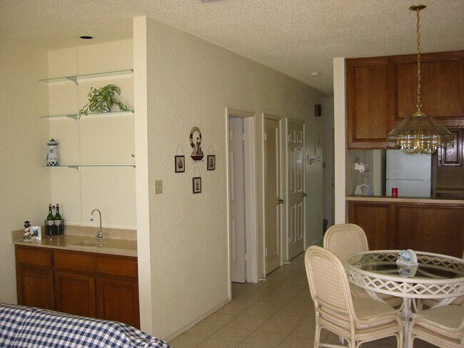 Foto del edificio - 15334 Bonasse Ct